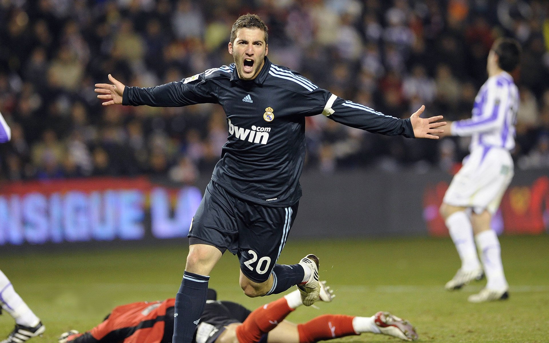 西决生死战之夜，英格拉姆的冠军级觉醒